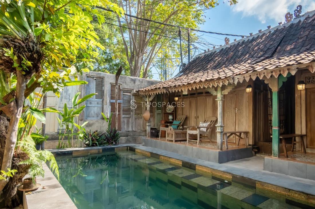 Kayu Beach Villa By Twospaces, Nusa Dua Beach Exterior photo